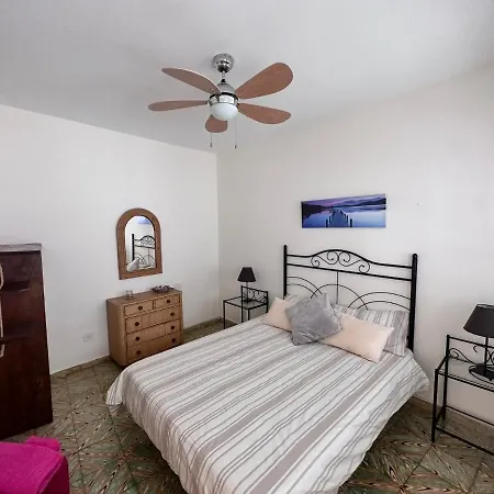 Casa Alamo Agaete Guest house