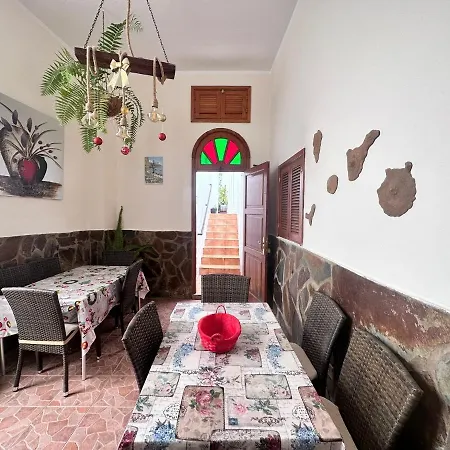 Casa Alamo Agaete 酒店 阿格特